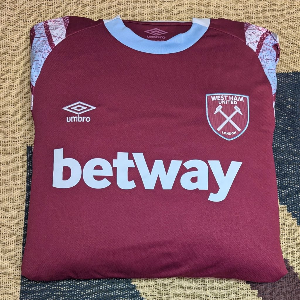 2022/23 Winners Home